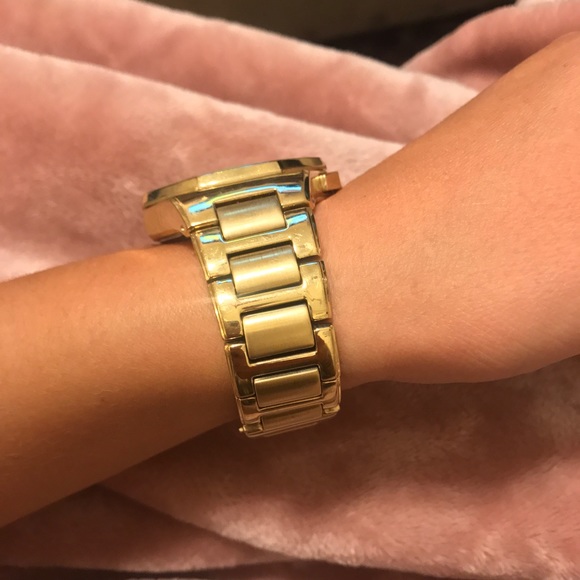 RARE! Micheal Kors Gold‎ Boyfriend Watch- MK5505 main image 5